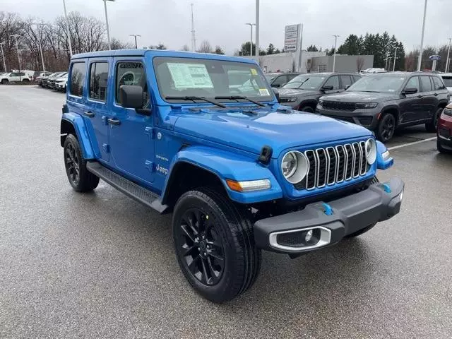 2024 jeep wrangler 4xe sahara vin21662