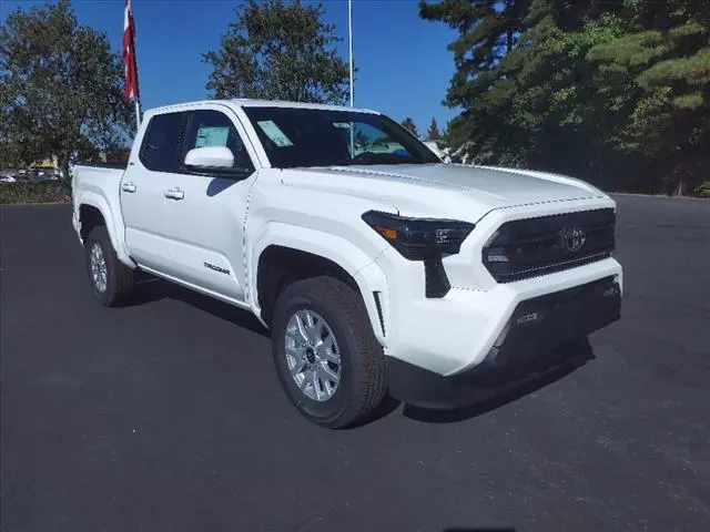 2024 toyota tacoma sr5 vin 15702